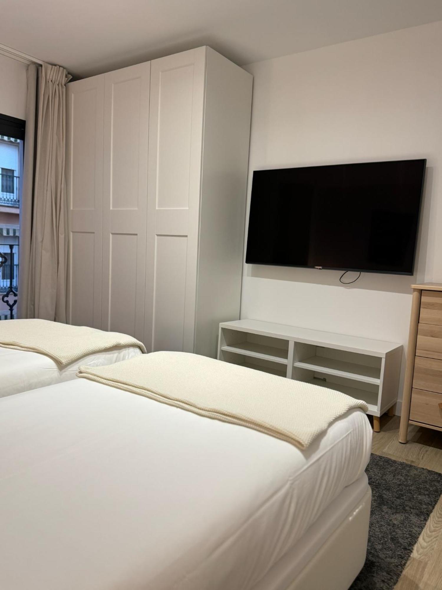 Apartamentos Mlc Ciudad De Linares Linares  Exteriér fotografie